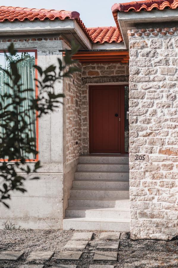 טריקלה Kampus Luxury Villas מראה חיצוני תמונה