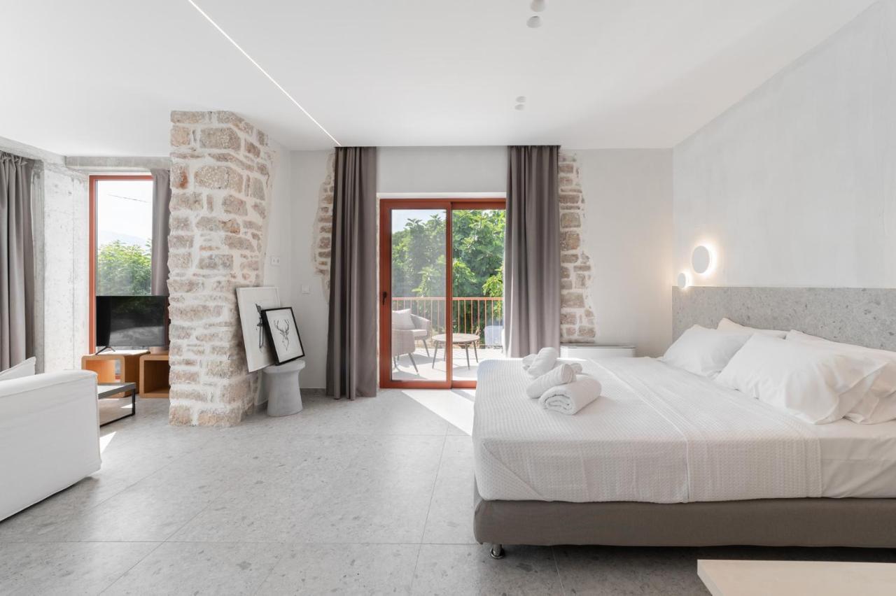 טריקלה Kampus Luxury Villas מראה חיצוני תמונה