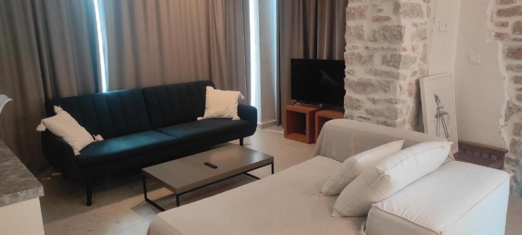 טריקלה Kampus Luxury Villas מראה חיצוני תמונה